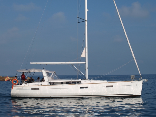 barca a vela beneteau 
